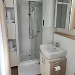 Sea Lux Floating House Ajda Nyaraló *