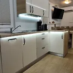 Sea Lux Floating House Ajda Nyaraló Portorož