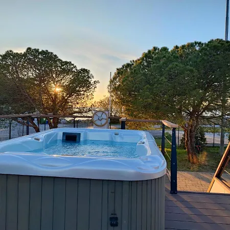 Sea Lux Floating House Ajda Prázdninový dům