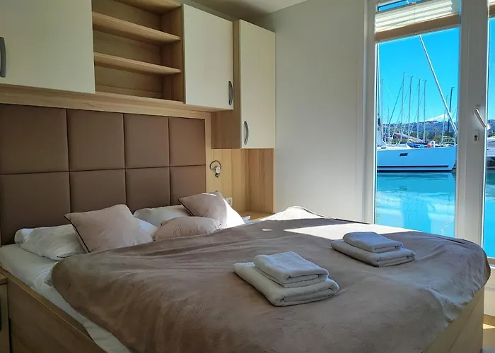 別荘 Sea Lux Floating House Ajda