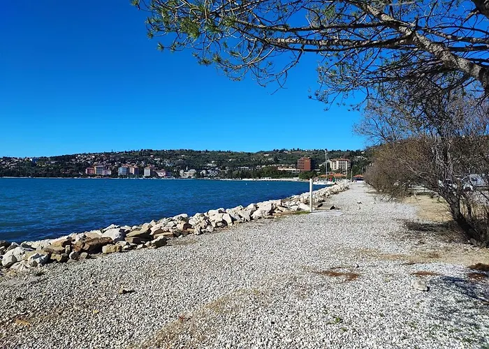 Sea Lux Floating House Ajda 別荘 *